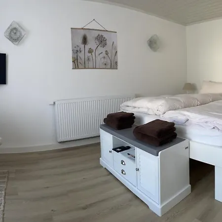 Apartment Am Waldrand *